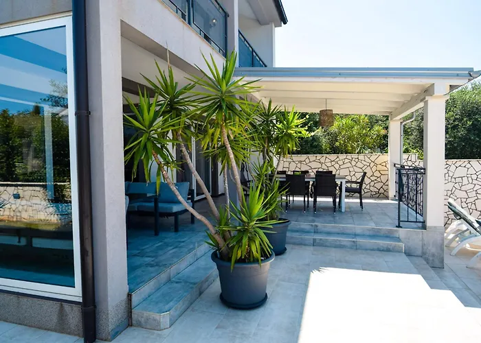 Holiday Home Banjole
