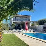 Willa Holiday Home Banjole *