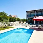 Willa Holiday Home Banjole Banjole