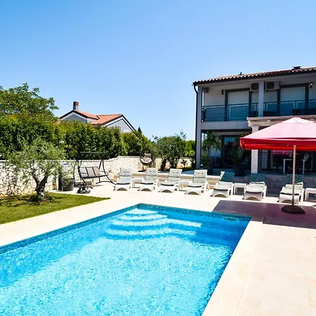 Vila Holiday Home Banjole Banjole